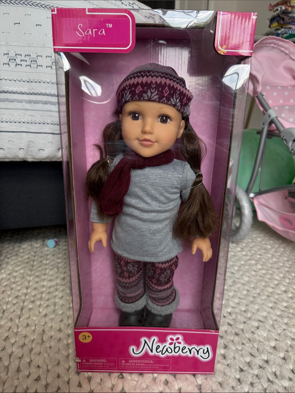 NIB Newberry Sara 18” Doll Brunette Winter Outfit Rare Discontinued